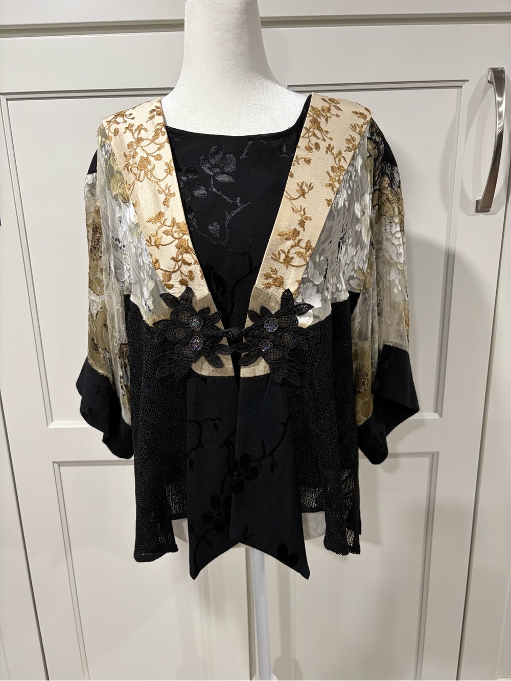 Spencer Alexis Black & Gold Floral Embroidered Kimono Tunic